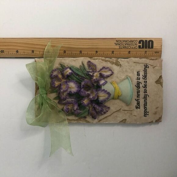 3d relief of purple irises in vase blessing quote wall decor easter friendship - Picture 4 of 5